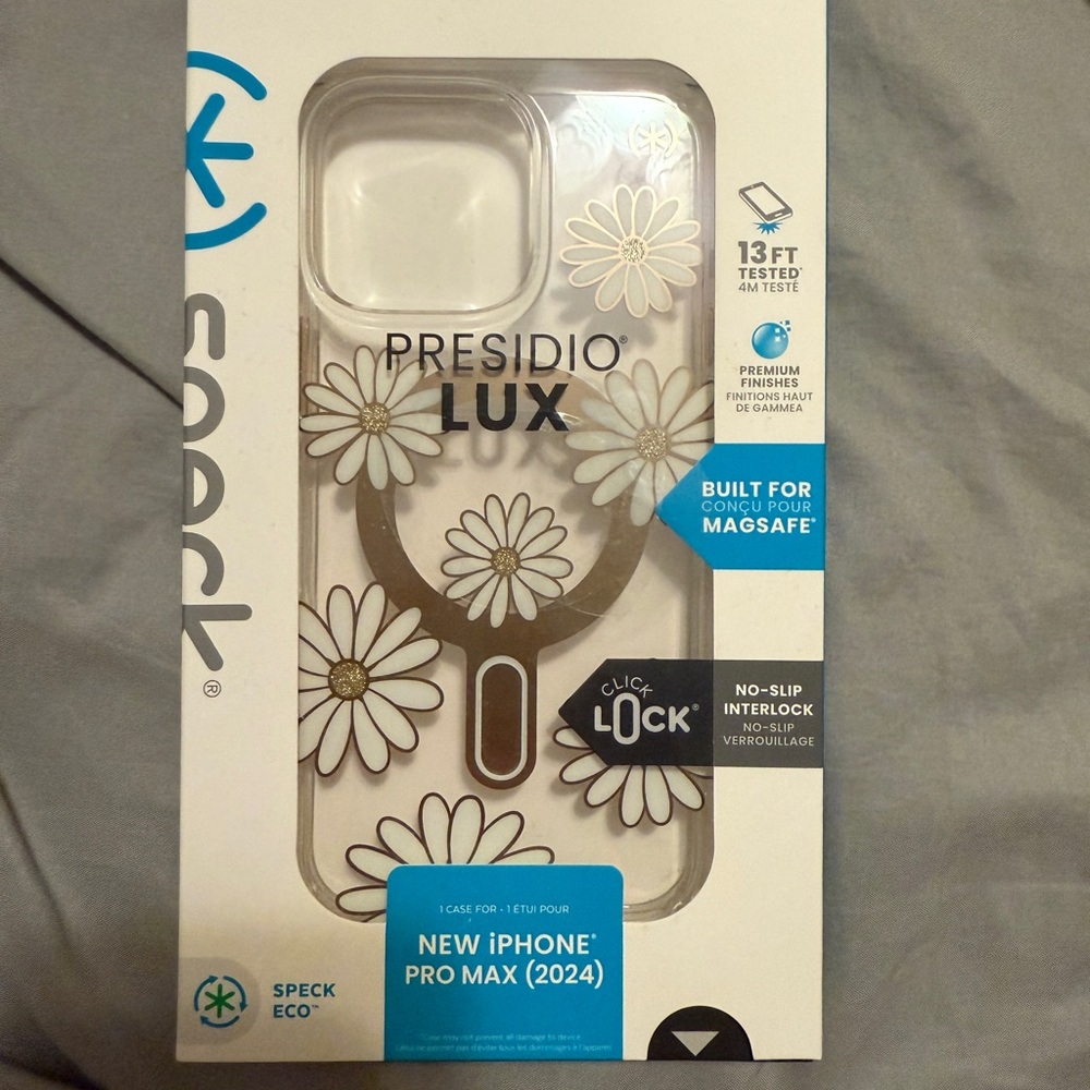 Speck Presidio Lux iPhone Pro Max Case - White Daisy Design